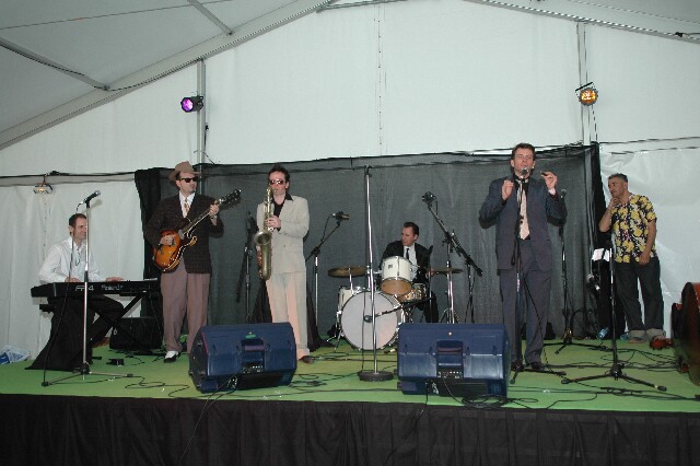 min 2008 05 04 retro rhythm 301